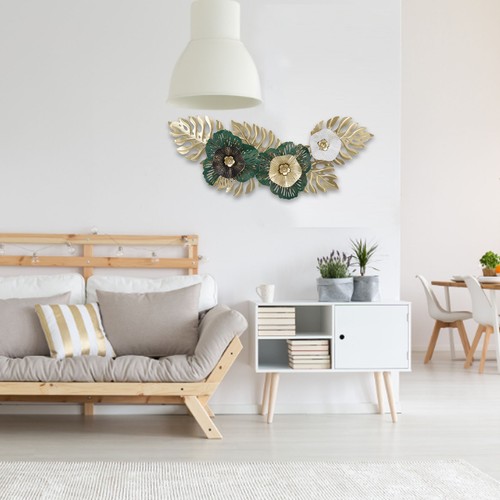 Elegant metal wall decor - —elegant,