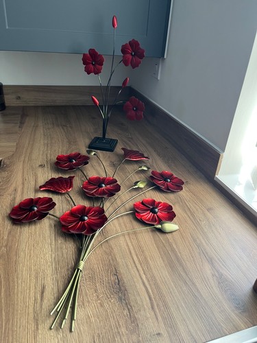 Red metal poppy - wall, art